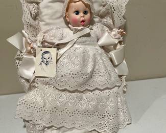 Atlanta Novelty Gerber Baby in Wicker Basket Moving Eyes
