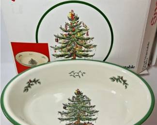 Spode Christmas Tree Large Oval Vegetable Baker Dish 12.5" Wide