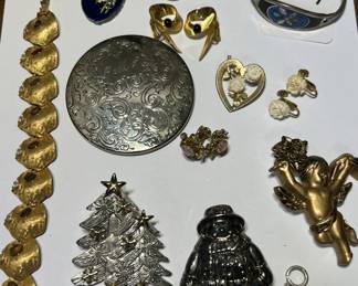 Vintage Costume Jewelry Lot #139