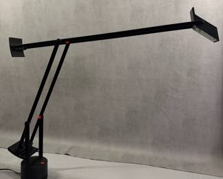 Artemide Tizio Table Lamp (Classic model), an iconic desk lamp designed by Richard Sapper for Artemide in 1972