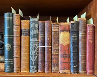 Collectible antique books (several are leather-bound), including The Lectures of R. G. Ingersoll, Färber, Kommentar. (German, volumes I-IV), La sagesse et la destinée by the Belgian writer Maurice Maeterlinck, Familiar Quotations by John Bartlett, and The Dramatic Works of William Shakespeare published 1872-1875 by Gall & Inglis (Edinburgh and London)