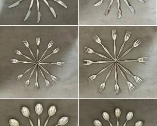 Christofle France silver-plated "Duo" pattern cutlery service for 12, mid-century modern design classics. Tapio Wirkkala designed the iconic Duo flatware line for Christofle in 1957. The silver-plated cutlery was part of the Formes Nouvelles line (launched 1959) and is characterized by clean lines, with production largely occurring in the late 1950s and 1960s.