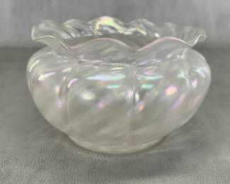 A gorgeous vintage Steuben Glass 'Verre De Soie' ruffled ribbed bowl, shape #1561, measures 8"W x 5"H. The frosted, opalescent and iridescent Verre De Soie (French for "glass of silk") is one of the most celebrated art glass finishes created by Frederick Carder for the Steuben Glass Works in Corning, New York, during the early 20th century (roughly 1903–1932.)