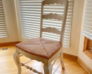 067 Set of 6French Country Ladderback Chair with Rush Seat