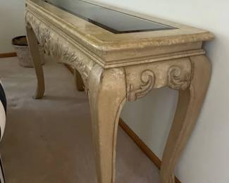 069 French Provincial Console Table with Glass Top