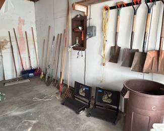 Shovels 