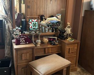 MCM vanity dresser