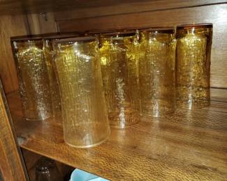 Crinkle amber glasses