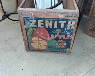 Zenith apple crate