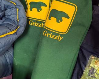 Grizzly portable cot in a bag