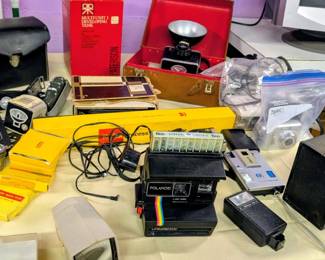 Vintage cameras/ Polaroid