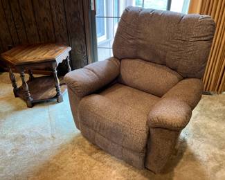 La-Z-Boy recliner w tan upholstery