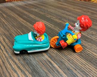 2006 Ronald McDonald toys