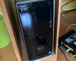 Dell computer tower
