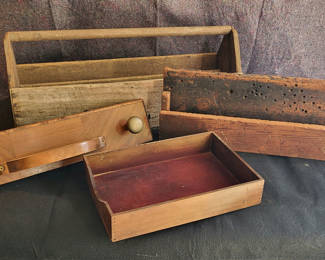 Lot 62: Vintage Wood Items Lot
