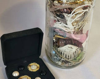Lot 9: Mystery Jewlery Jar Large & Box w/ Earrings (#2)