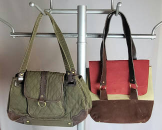 Lot 6: Lot of 2 Shoulder Bags • Vera Bradley & Hand Made Leather