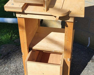 Lot 100: Custom Made Rolling Router Station