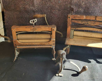 Lot 68: Lot of 2 Antique Cloths Ringers & 1 Meat Grinder