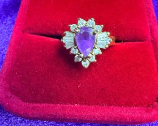Amethyst, diamond and 14 karat gold ring