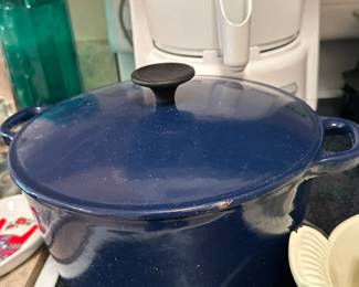 Enameled Cast Iron Dutch Oven