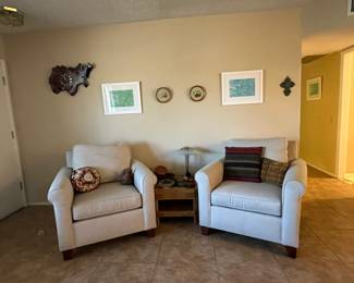 Pottery Barn Décor Chairs