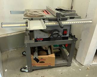 Ryobi BT3000 Table Saw