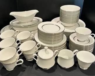 Oxford Bone China Set White Echo