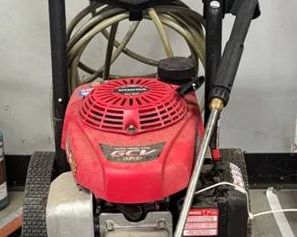 Simpson 3000 PSI 2.3 GPM Premium Pressure Washer Gas Can