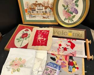 Crossstitch Wall Hangings Projects