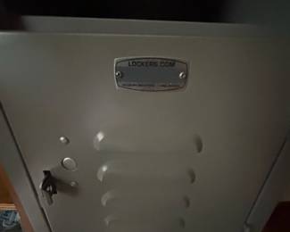 Salsbury Industries Tier Steel Locker