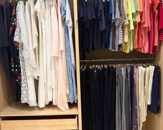 Lot #106 - Women's Clothing Collection including Oscar de la Renta