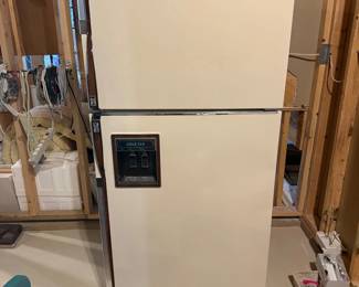 Lot #134 - Vintage Montgomery Ward Top-Freezer Refrigerator with Cold Tap Dispenser