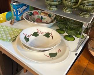 Blue Ridge Pottery "Stanhome Ivy"