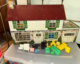 Vintage metal dollhouse