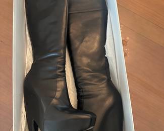 Balenciaga size 38