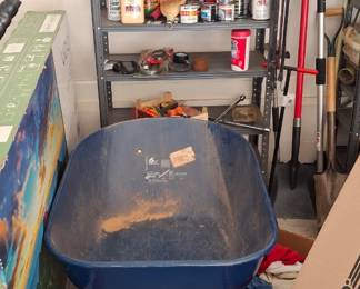 Wheel barrow