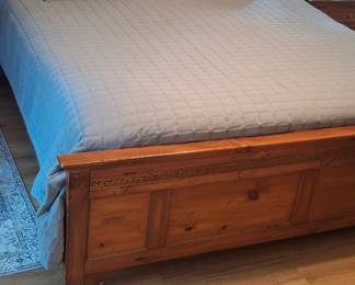 King size bed