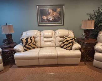 Leather 3-Cushion Sofa