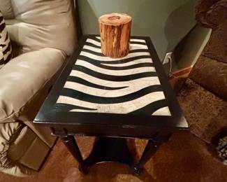 Zebra Table