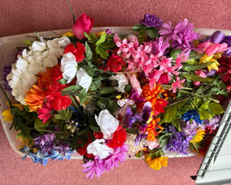Lot 66: Assorted Artificial Flowers