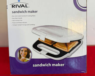 Lot 30: Rival Sandwich Maker
