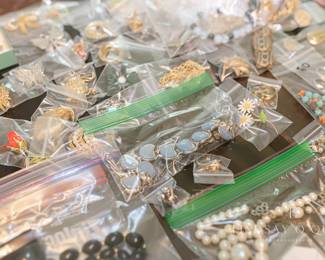 Vintage Jewelry
