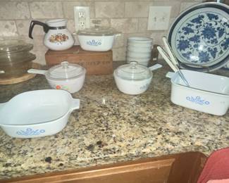 VINTAGE CORNING WARE