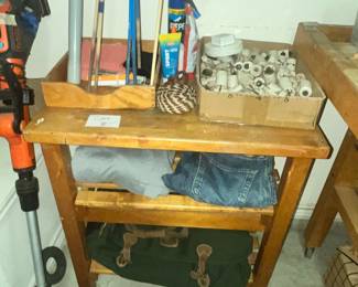 ROLLING HARDWOOD TABLE