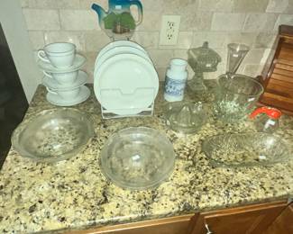 GLASSWARE & DISHES