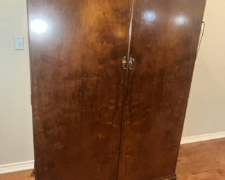 LOVELY ANTIQUE ARMOIRE- DOUBLES AS A TV CABINET!