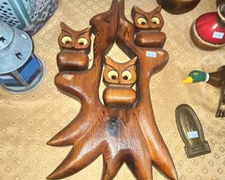 UNIQUE WOODEN OWLS!