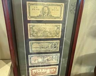 FRAMED GENUINE CUBAN PAPER CURRENCY
