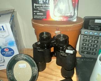 BINOCULARS & CASE